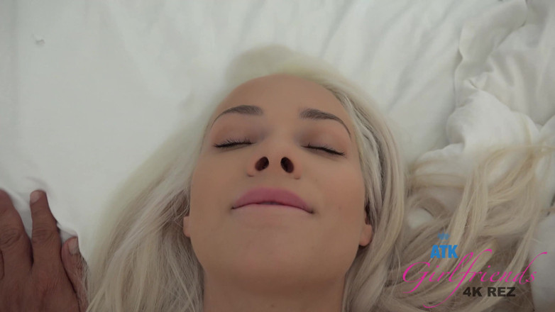 ATK Fans (Girlfriends): Elsa Is Ready to Fuck You in the Bedroom