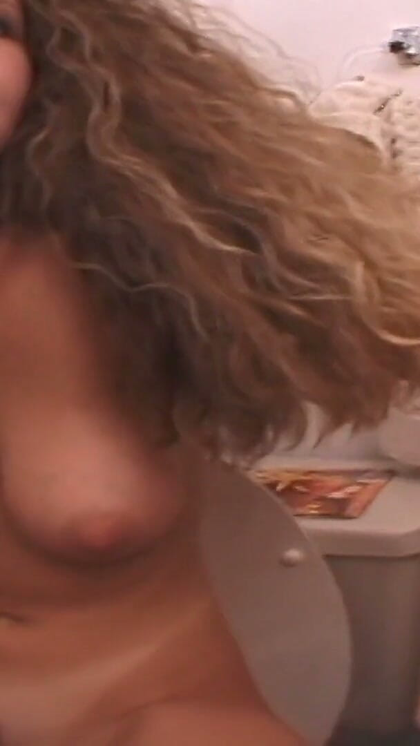 Dream Girls: Peeing and Masturbating on the Toilet