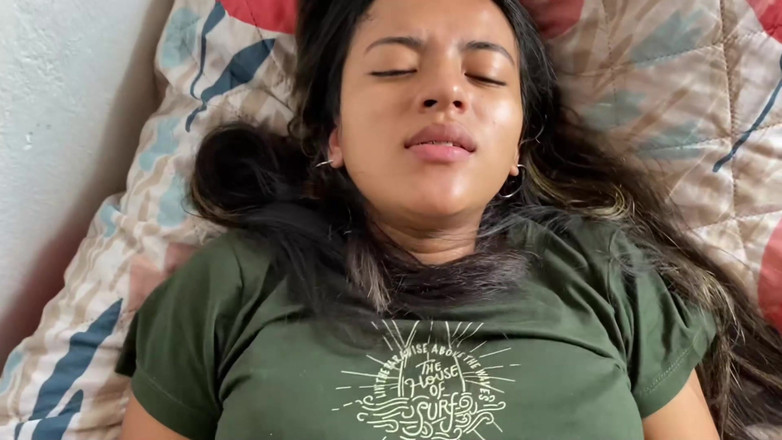 Solo_incognita: Meu vizinho se masturba no sofá compartilhado. COMO DEVO INTERPRETAR...