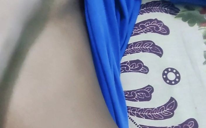 HardAny: Aku ngentot memek ibu tiriku tanpa kondom dan toket besarnya...