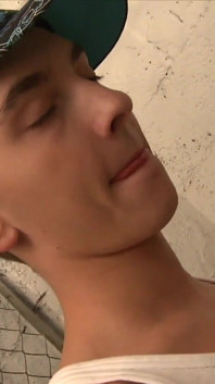 Německá Twinks se skejťákem fetiš sex