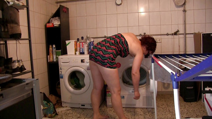 Popp Sylvie: Chycen ve sklepě