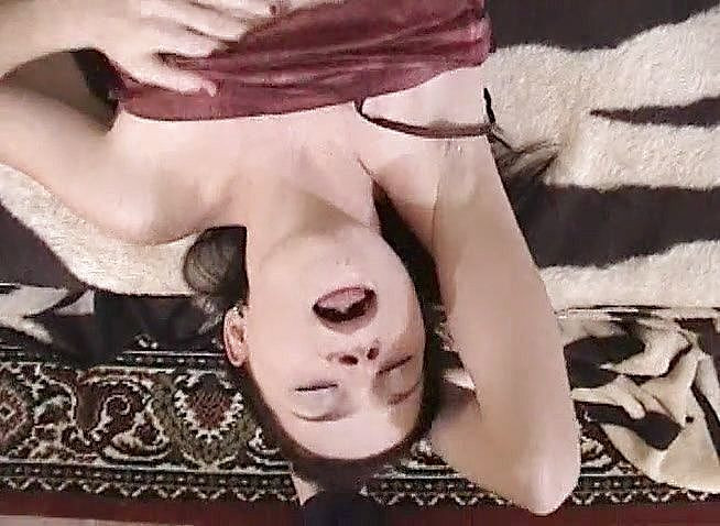 Radical Lesbian: Remaja lesbian terangsang saling makan muff