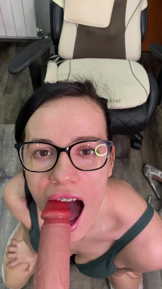 WildLonelyFlower: Lustful Student