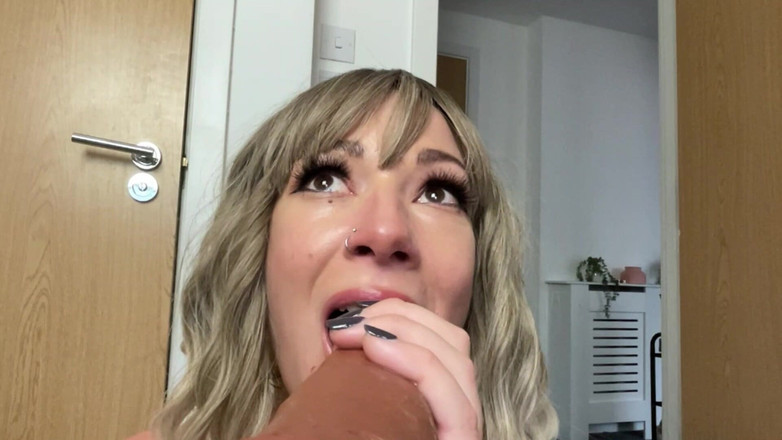 Sasha Curves: Bekas kecil molek dikongkek secara tidak sengaja