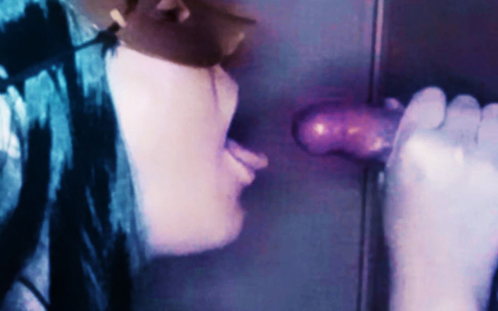 My sweet milfs: 24 Squeezing Myself in a Gloryhole - Leila