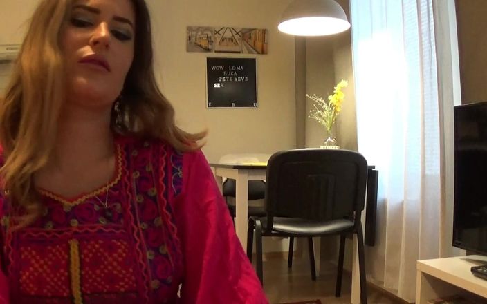 Qombol: Настоящий афганский порно в домашнем видео с симпатичной большой задницей, афганской девушкой