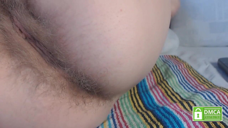 Risky Hairy Couple: Delik genişletme ve osurma yakın çekim