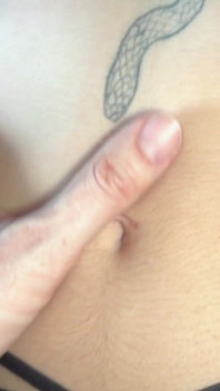 Láska Na První Sousto - Asandra Dewy, Přítelkyně Vašich Snů