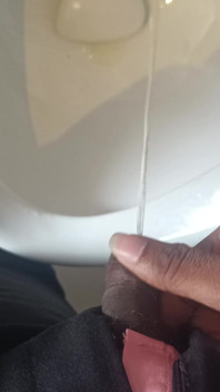 Pee in College - Public - Public Piss - Black Dick Pee. College Piss Show
