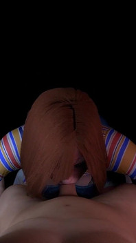 女性 chucky 想要玩口交 |对 Chucky 模仿的崇拜