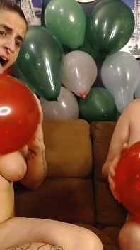 Leccare il palloncino esplodere ricreazione insegnando a abby Licking