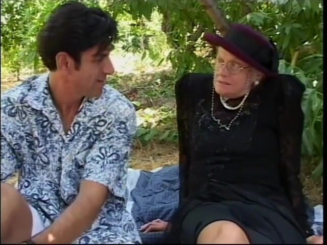 Meet my Pussy: Sex-crazed granny gets slammed from behind outdoors