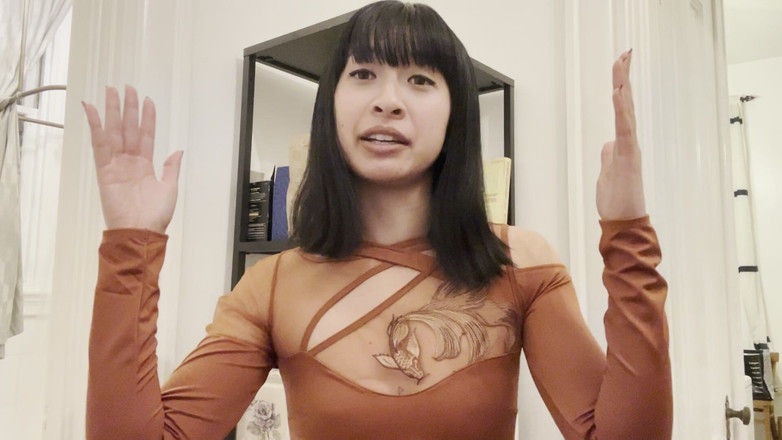 Felicity Azura: टूथपेस्ट के साथ हिलाना