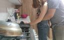 Eliza White: Трахаю жену друга на кухне