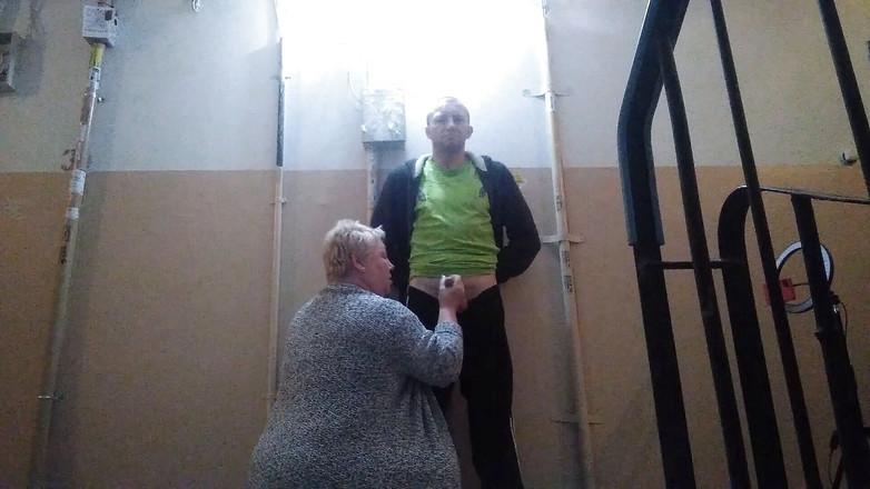 Zona901: Sexe oral et masturbation, bite à l'entrée 1