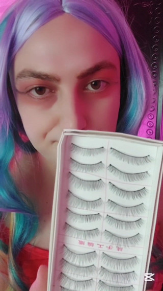 Kitty_Cross: Mon premier tutoriel de maquillage glamour commence par Kitty Cross !