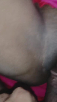 의붓오빠의 집에 와서 비밀 을 즐기는 의붓오빠의 배다른 여동생