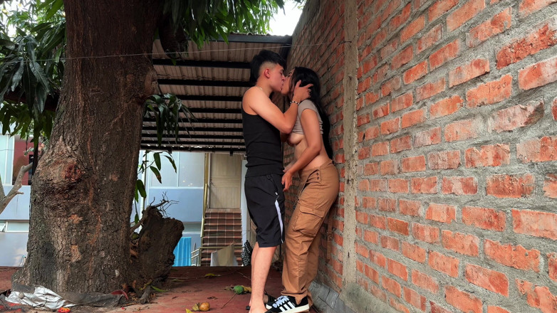 SpaceProductions: I Caught My Colombian Neighbor up Stealing the Mangoes From...