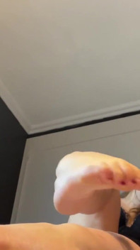 meus pés pequenos provocam