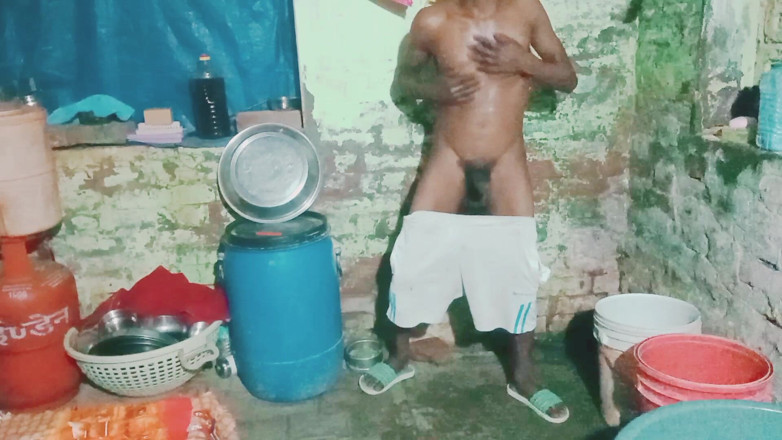 Contentformation2: Gay: ragazzo indiano
