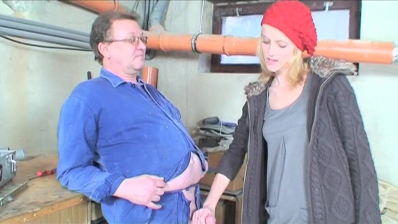 Old PIGS XXX: Old worker hits on a blonde teen sucking his cock