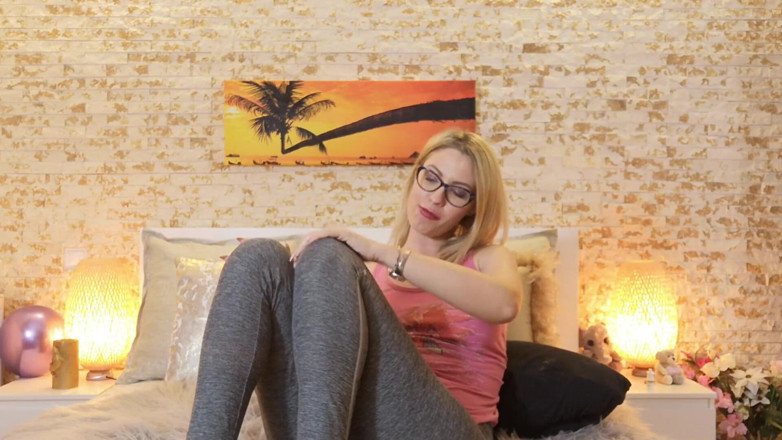 Erotic Tanya: Dzień w farty kwarantannie