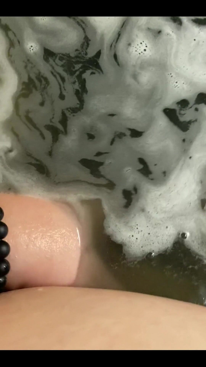 Sara Star: The Best Bath Ever (fizzy)