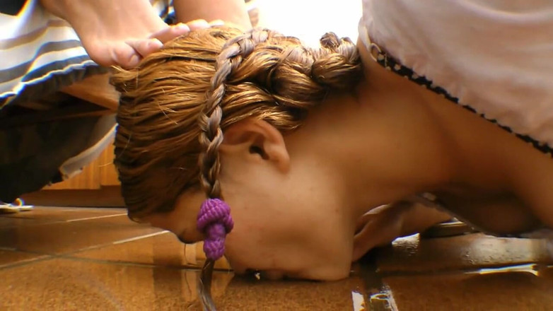 All about pee: กลืนปัสสาวะฉัน - ปัสสาวะครอบครองเลสเบี้ยนโดยสาวท็อปยักษ์