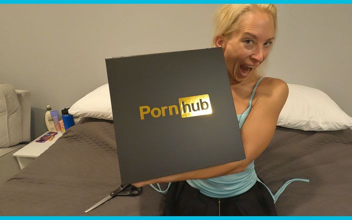 Sex with milf Stella: Mijn 25k abonnee swag-doos uitpakken
