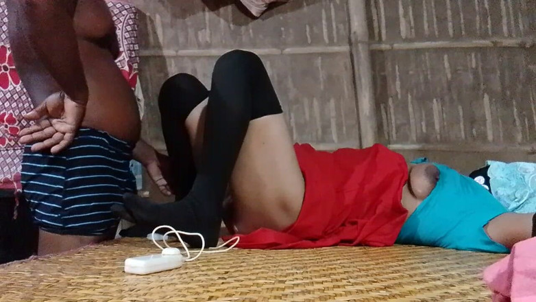Masuuma Aktaaar: India Assam Jurhate - esposa y Husbend Kite en video de...