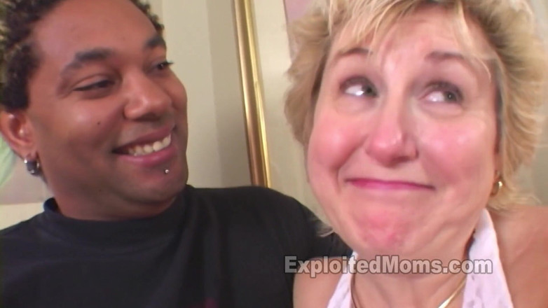 Xes Network: คุณยาย PAWG อวบหน้าอกอร่อย โดน BBC เย็ดแรง