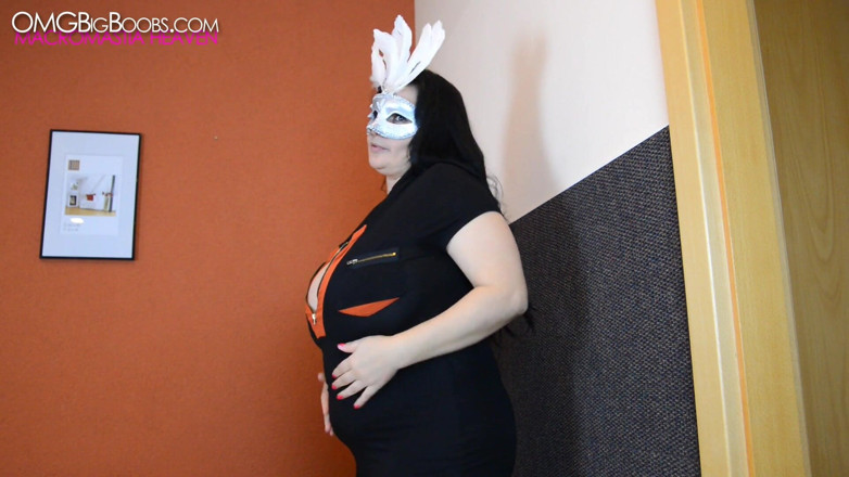 Omg big boobs: Skradanie się na MILF Julias Duże cycki