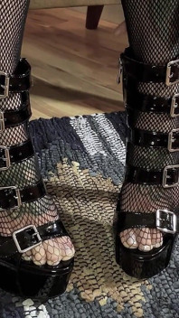 Adorazione in Lattice Con Gia Dimarco