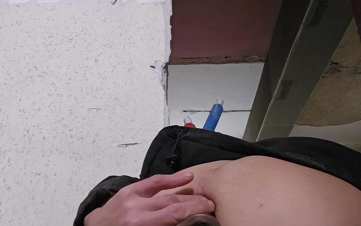 Chris_snoopy_91: Mega horny trên công trường xây dựng phần 2