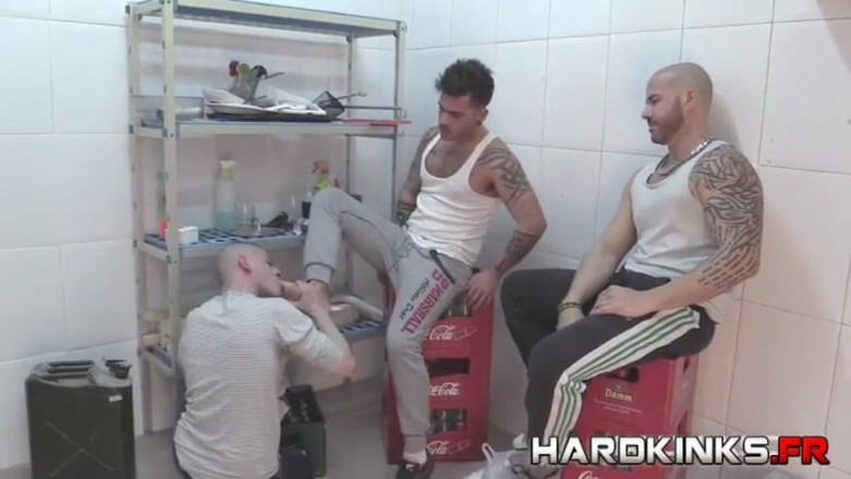Hard Kinks: Hardkinks- il figliastro del capo