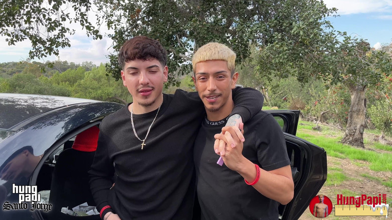 Hung Papi: Caught Sucking Big Dick Uncut Cock Hung Papi Outdoor!