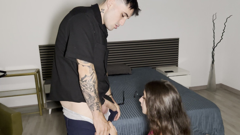 Papi Rodriguez: Mladá Italka miluje anální sex po párty