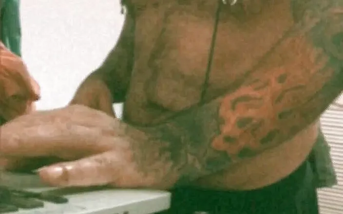 Phillholes: Horni dj