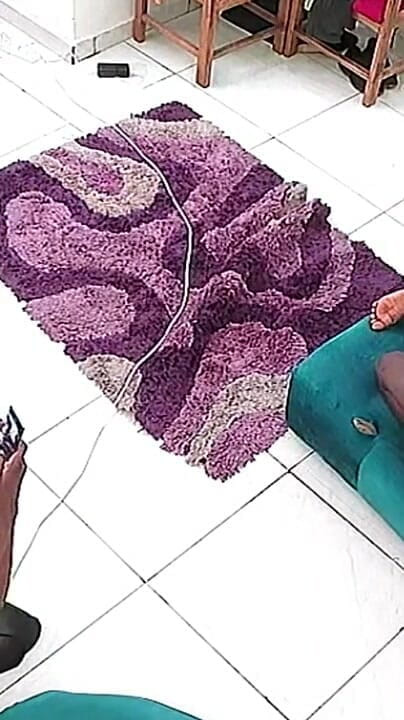 Fun for 10k bi videos only: Dos mejores amigas bisexuales se turnaron en el coño de...