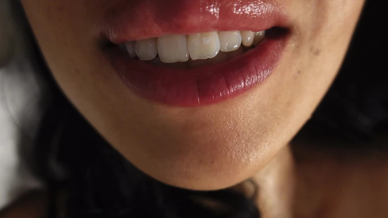 Asmr_mouth: Älskar att slicka dig i liggande position