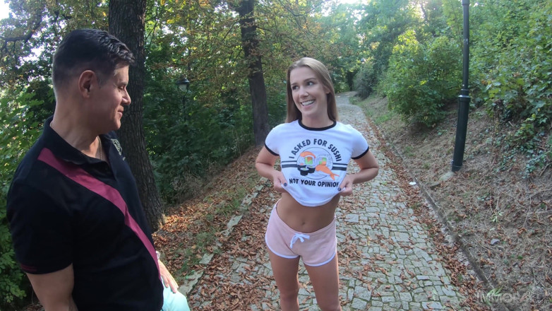 Immoral Live: Alexis Gets Some Tasty Man Sauce For Her Sushi