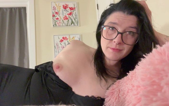 Miss Ellie Roleplay: Trezește-te oral