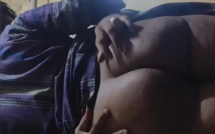 Tamil lesbian: Pussy Finguring Hot Moaning