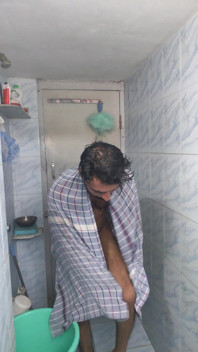 Get Bath Nude with Face