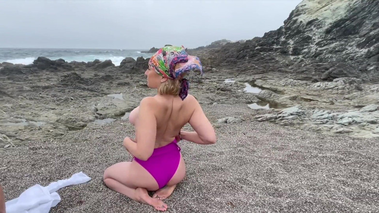 BoobznBonerz: Ev yapımı amatör plaj sikiş sahneleri - seksi sarışın evli kadın |...