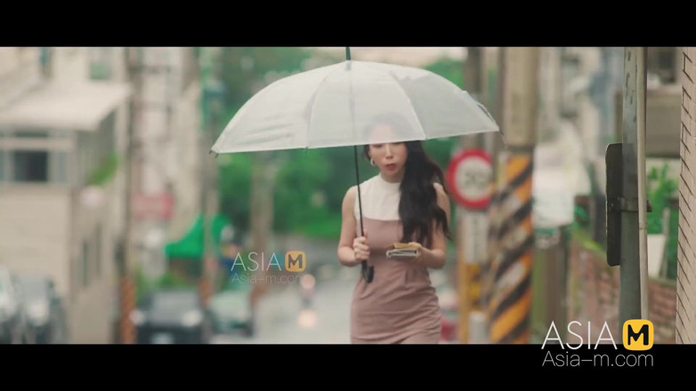 ModelMedia Asia: Sesso, lavoratrice/attrice