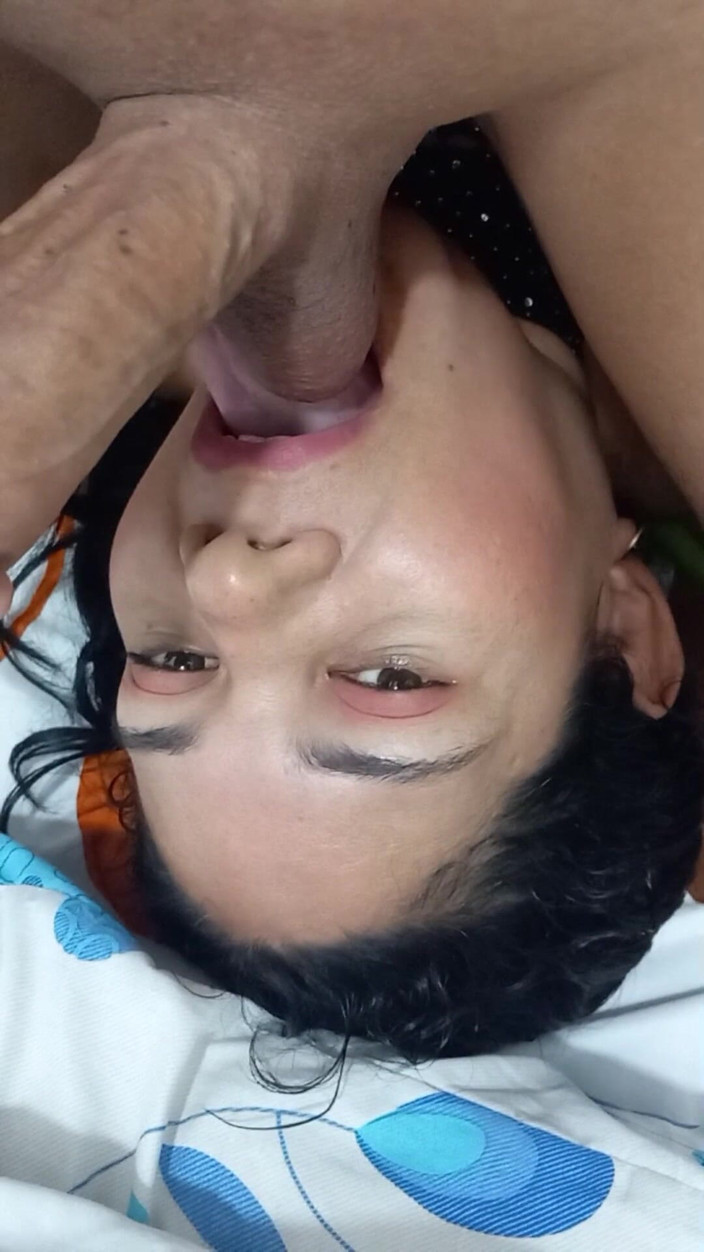 Valkyrie and Luigy Couple: Sepong kontol sampai tenggorokan