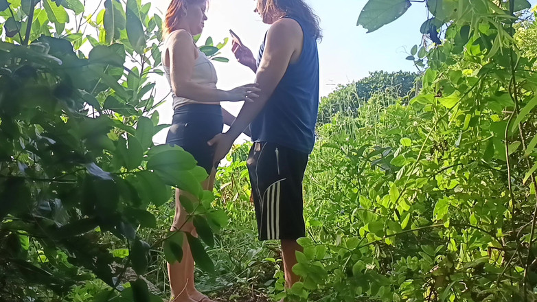 Porcelain Doll: Stoute Roodharige Betrapt Op Seks Op Het Strand Van Guarujá