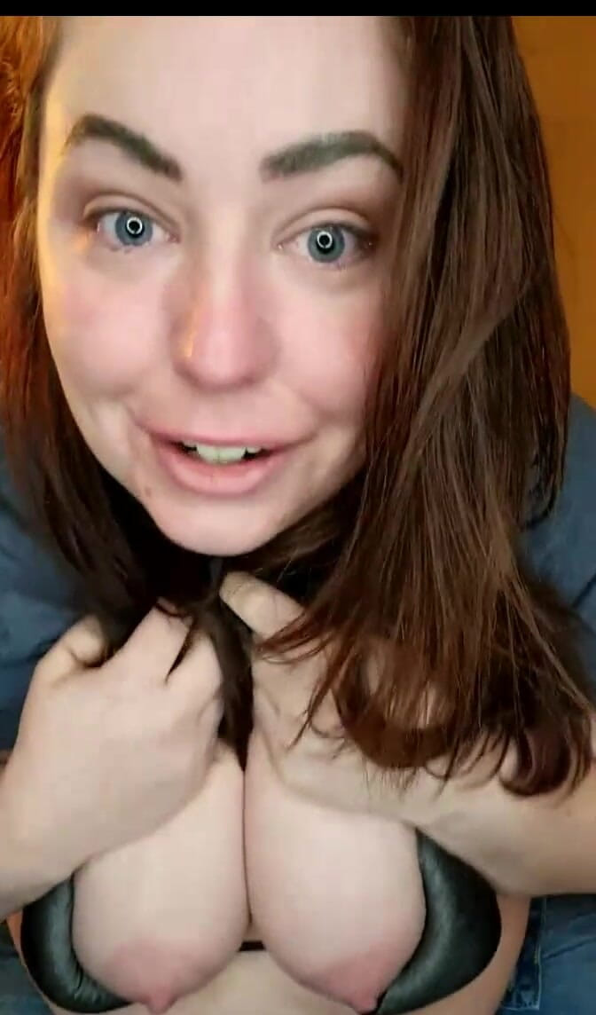 KinkyKatie: अपडेट मैं कहीं नहीं जा रहा हूं